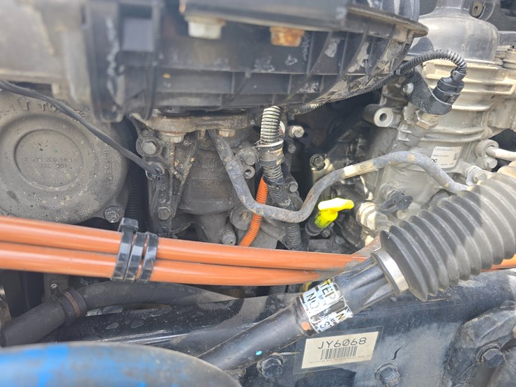 2019-freightliner-cascadia-126-image-39