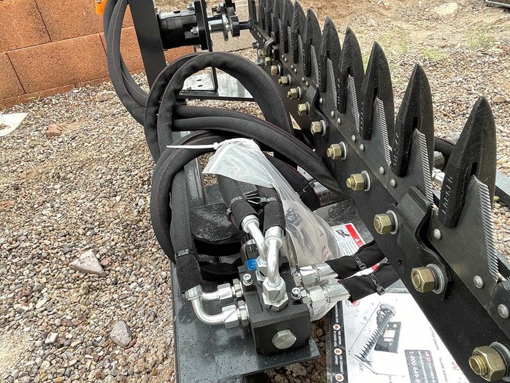 #2015-•-skid-steer-sickle-bar-mower-image-8