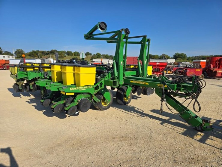 john-deere-1730-image-7