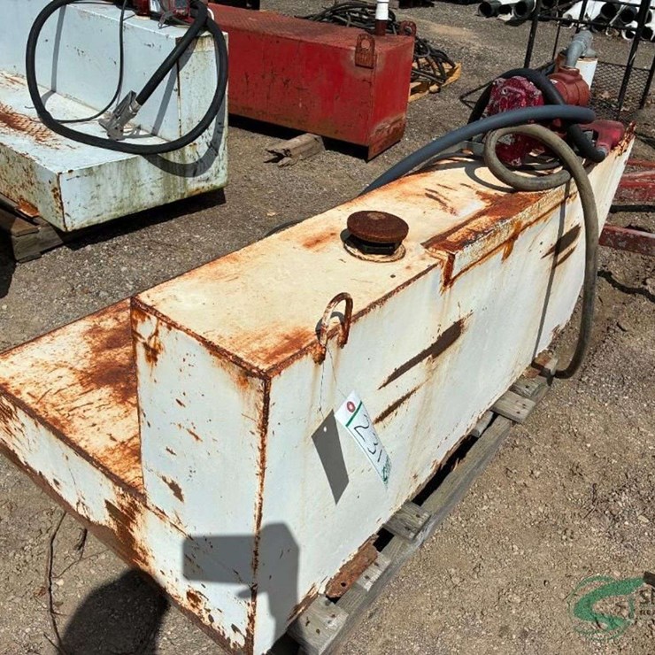 Fuel cell with electric pump