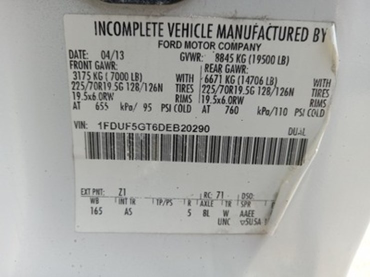 2013-ford-f550-image-10