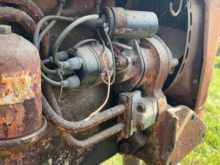 farmall-c-image-33
