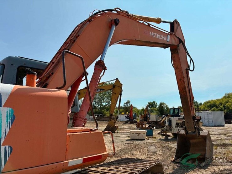 hitachi-ex200-lc-image-8