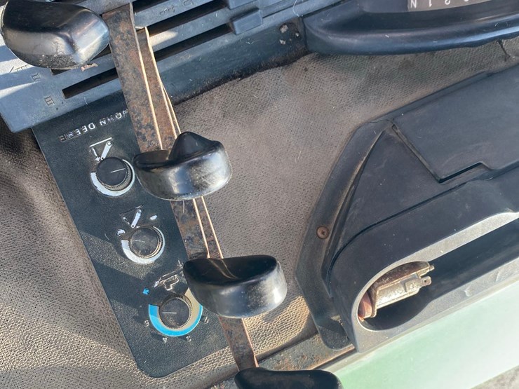 1990-john-deere-4955-image-33