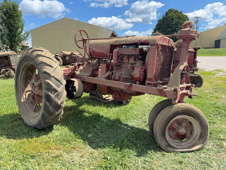 farmall-f-20-image-8