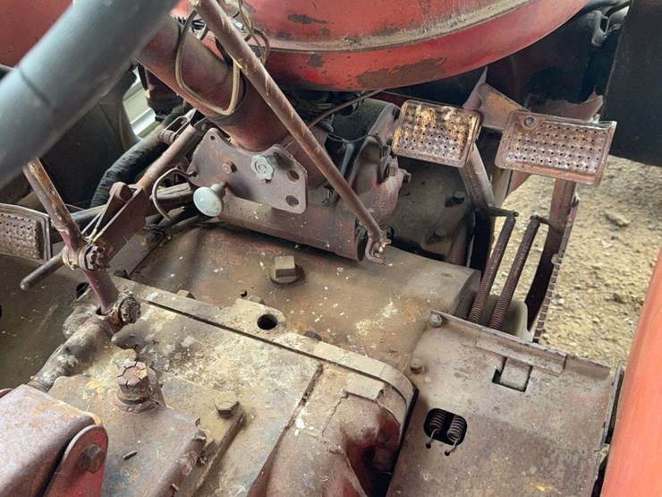 mccormick-wd-9-diesel-image-47