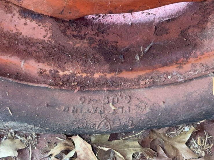 co-op-tractor-image-13