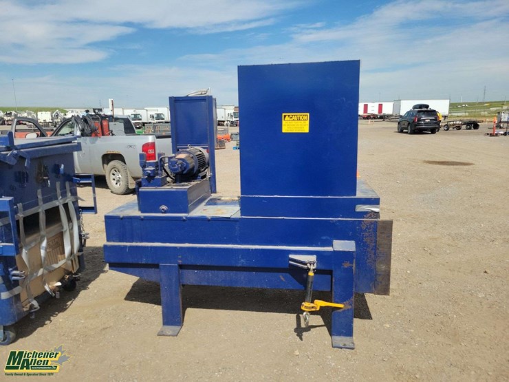 trash-compactor-with-3-bins-74-inch-up58-image-9