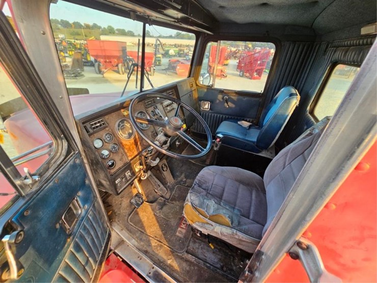 1987-caterpillar-3126-image-34