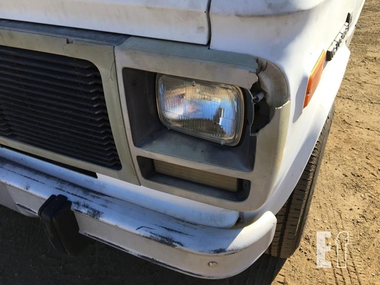 1994-gmc-3500-image-13
