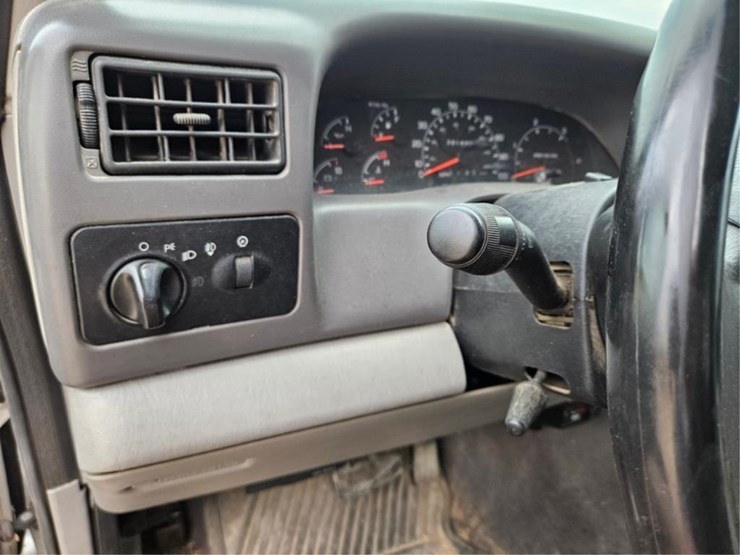 2001-ford-f250-image-15