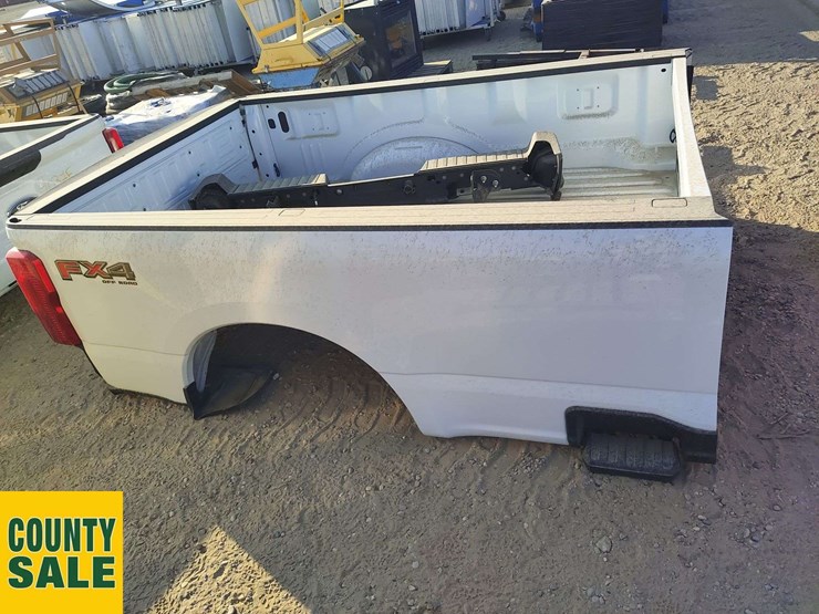 ford-8-ft-image-3