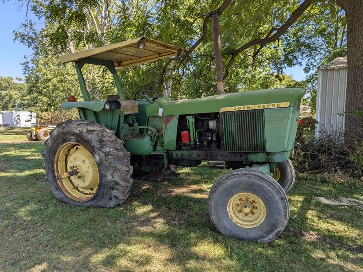 john-deere-4620-image-1