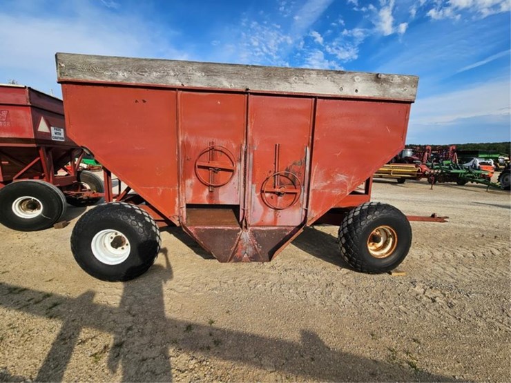 m&w-little-red-wagon-image-6
