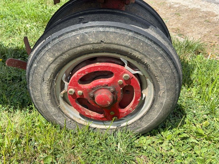 farmall-400-image-20