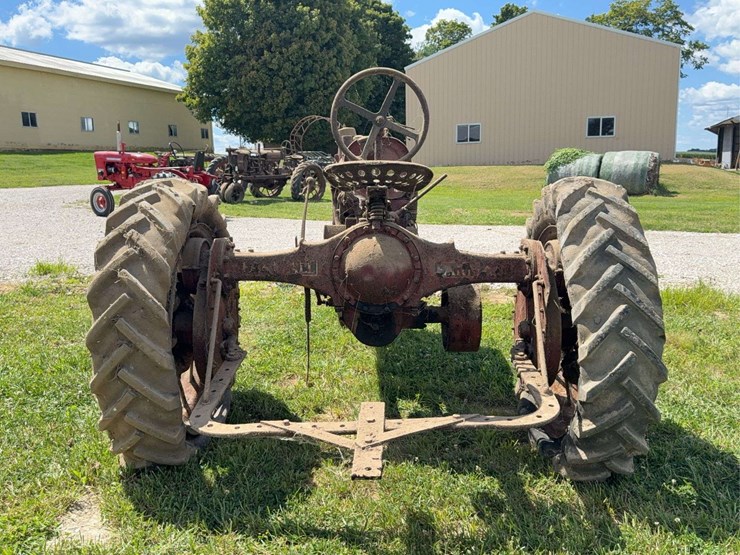 farmall-f-20-image-4