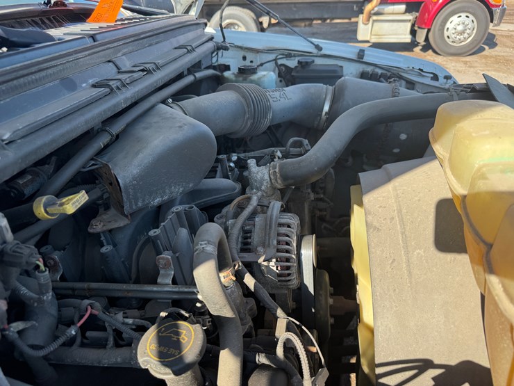 2003-ford-f250-xl-image-37