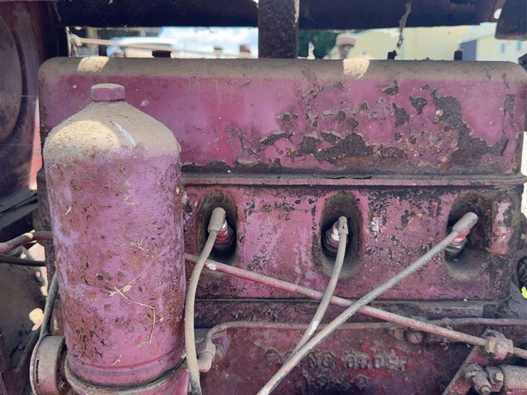 farmall-f-20-image-60