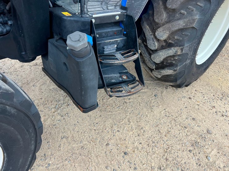 2019-new-holland-workmaster-95-image-30