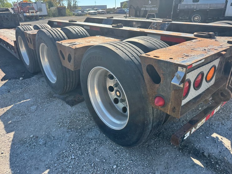 #3002-•-2015-xl-110-hdg-tri-axle-lowboy-trailer-(has-wi-title)-(waukesha,-wi)-image-27