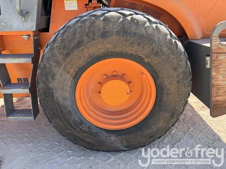 2018-xcmg-cv122pd-image-17