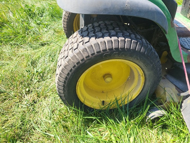 john-deere-l120-image-16