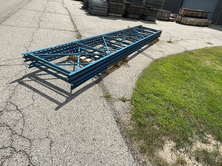 #1353-•-20'-pallet-racking-uprights-image-5