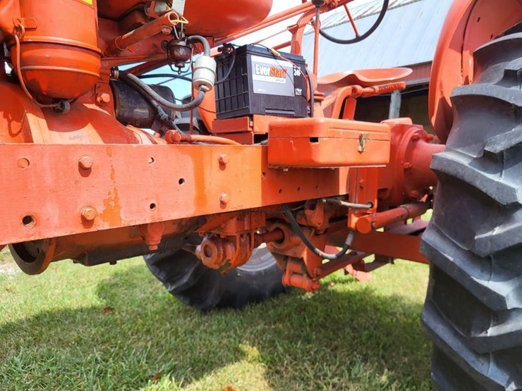 allis-chalmers-wd-tractor-image-14