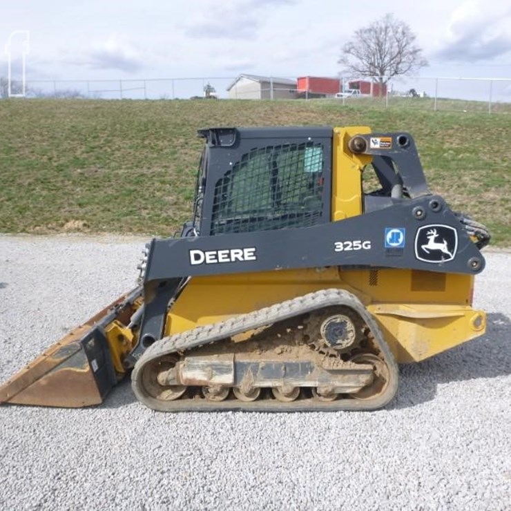 2023 DEERE 325G