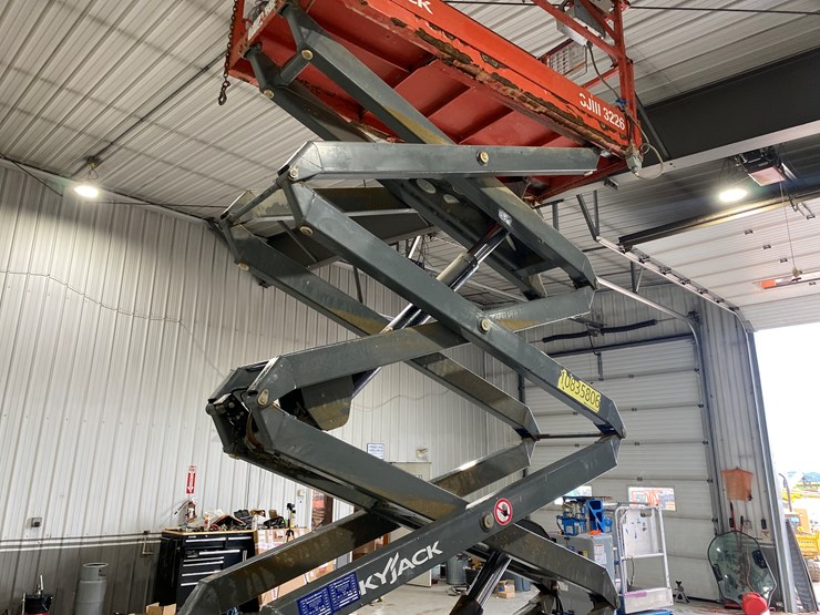 #497-•-2018-skyjack-3226-scissor-lift-(bryant,-wi)-image-22