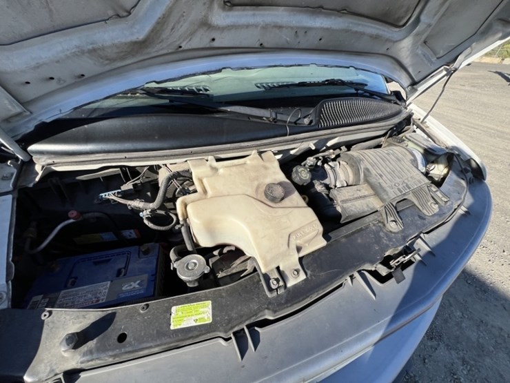 2002-gmc-3500-image-12