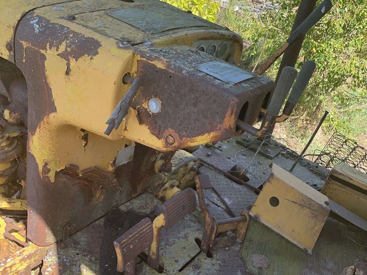 caterpillar-d8-image-41