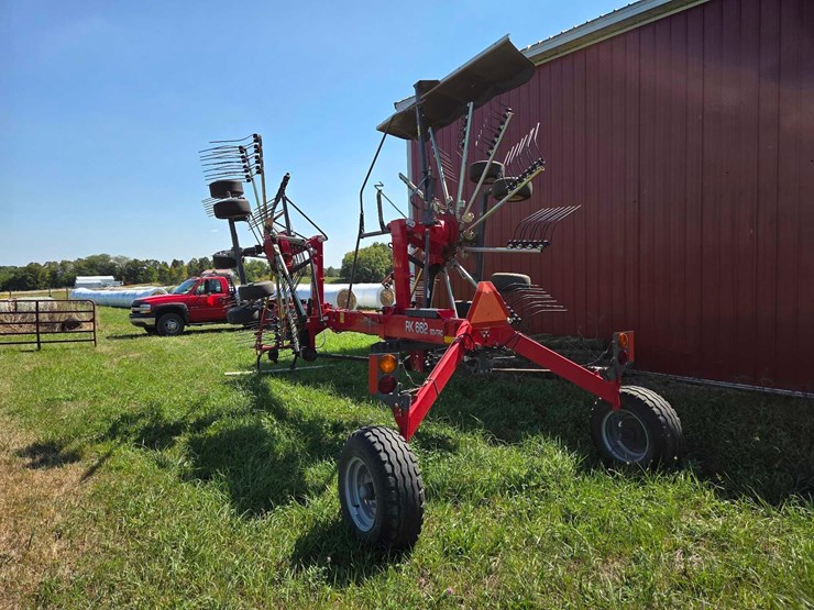 massey-furgeson-rk-662-twin-rotor-rake-image-8
