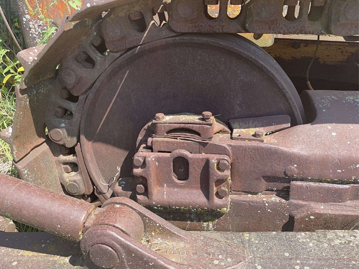caterpillar-d8-image-22