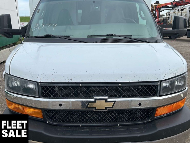 2017-chevrolet-express-s/a-ambulance-image-5