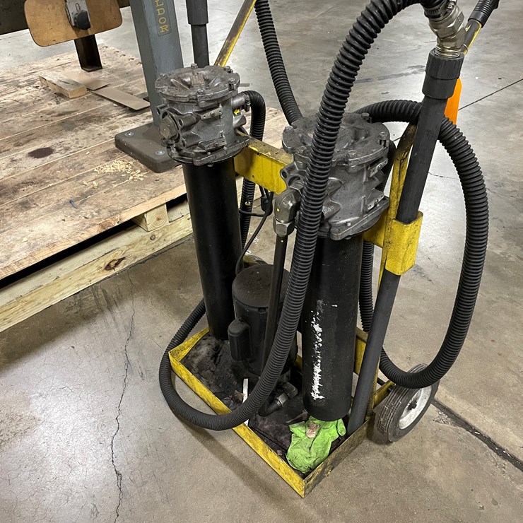 #8027 • Parker Hydraulic Filtration System