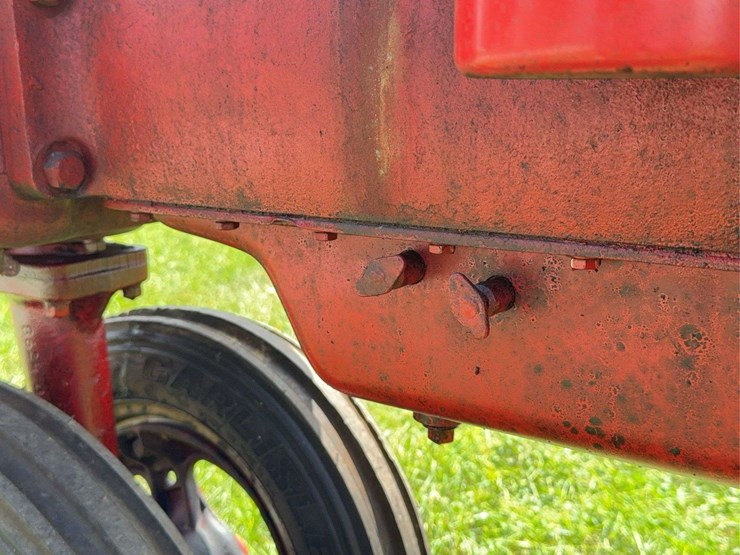 farmall-b-image-61