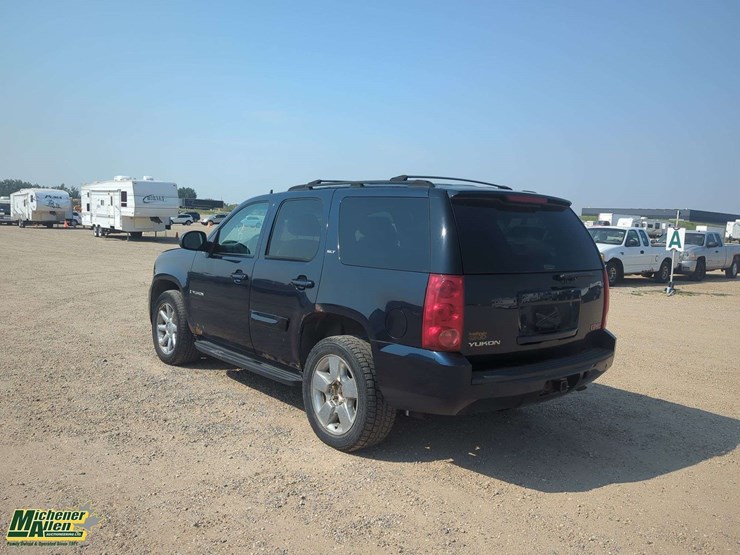2007-gmc-yukon-slt-image-3