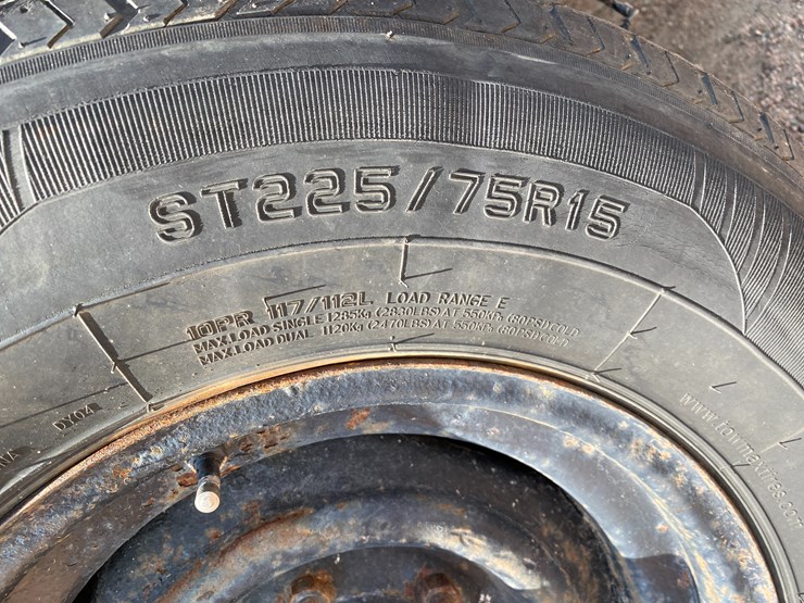 #3024-•-1995-15'-tandem-axle-trailer-(has-wi-title)(mosinee,-wi)-image-15