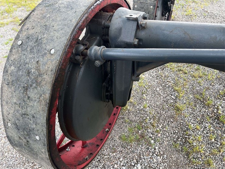 massey-ferguson-4-image-21
