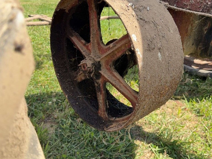 farmall-f-20-image-26