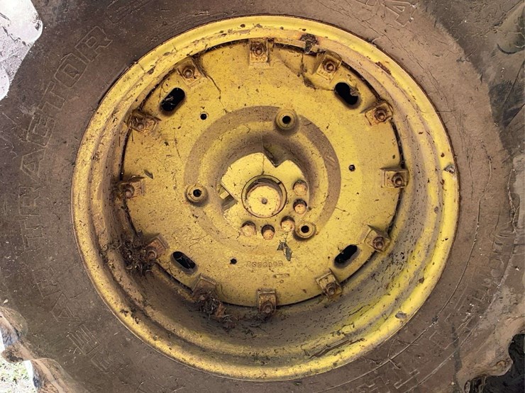 john-deere-6030-image-44