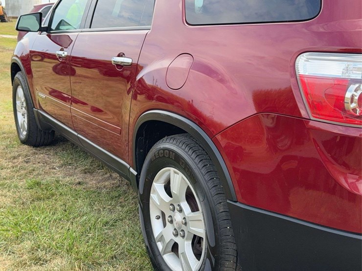 2007-gmc-acadia-image-46