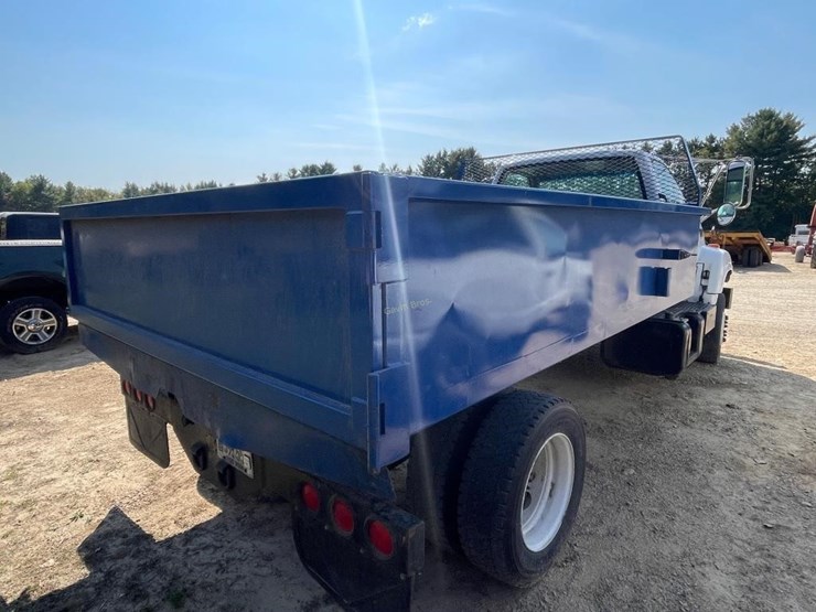 1999-gmc-c6500-truck-w/hoist-image-7
