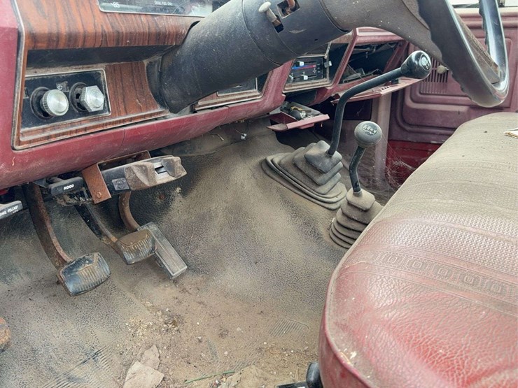 1984-ford-f250-image-50