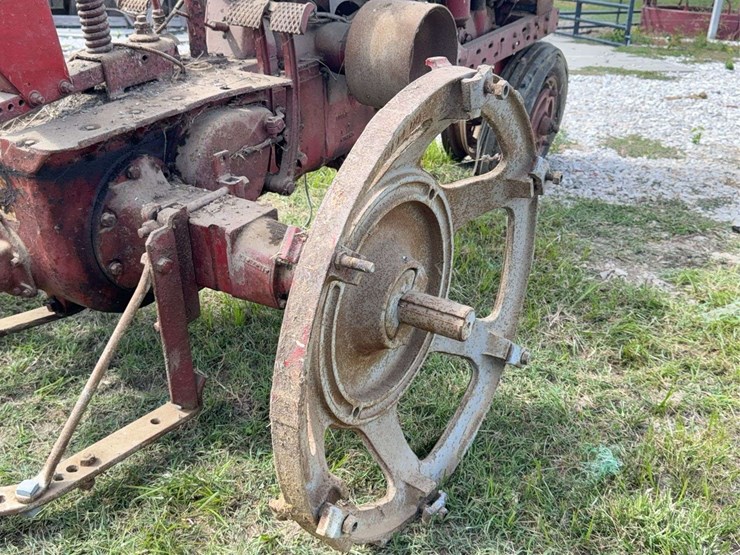 farmall-h-image-44