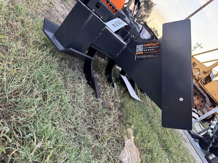 wolverine,-rpr-12-72w,-skid-steer-ripper.-(new)-image-4