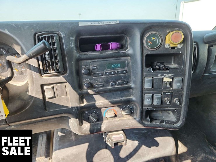 2005-gmc-topkick-c7500-image-13