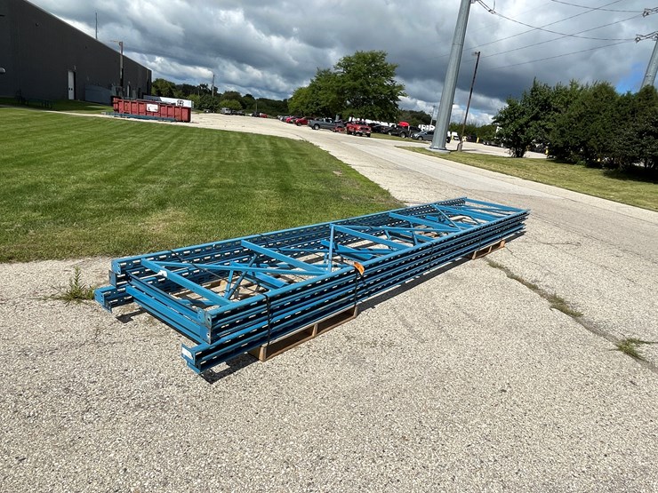 #1353-•-20'-pallet-racking-uprights-image-1