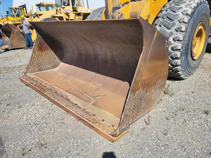 1989-o&k-trojan-5500-articulating-pay-loader-image-7